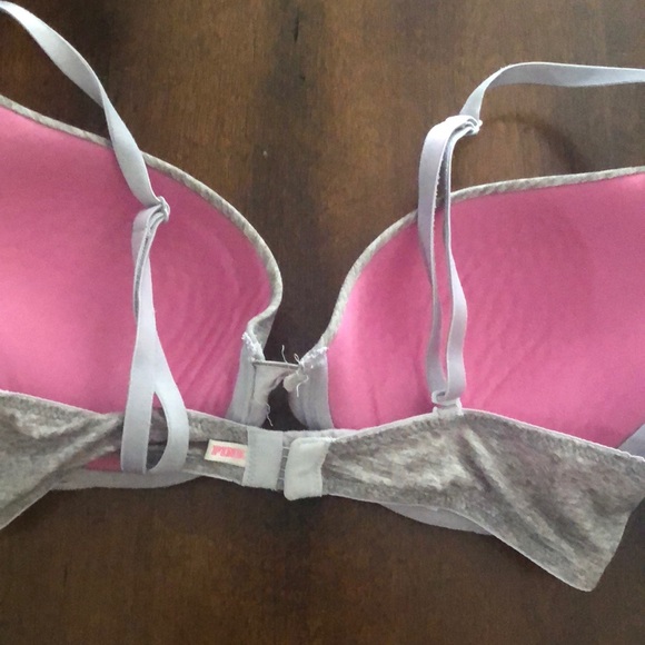 VS PINK Wear Everywhere Push-up - Picture 4 of 9